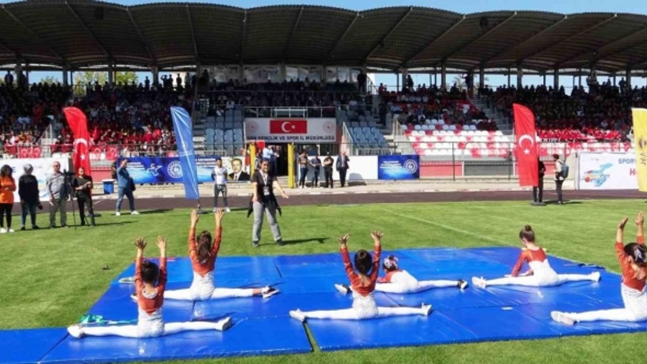 ’Spor Van’ projesinin açılışı törenle yapıldı