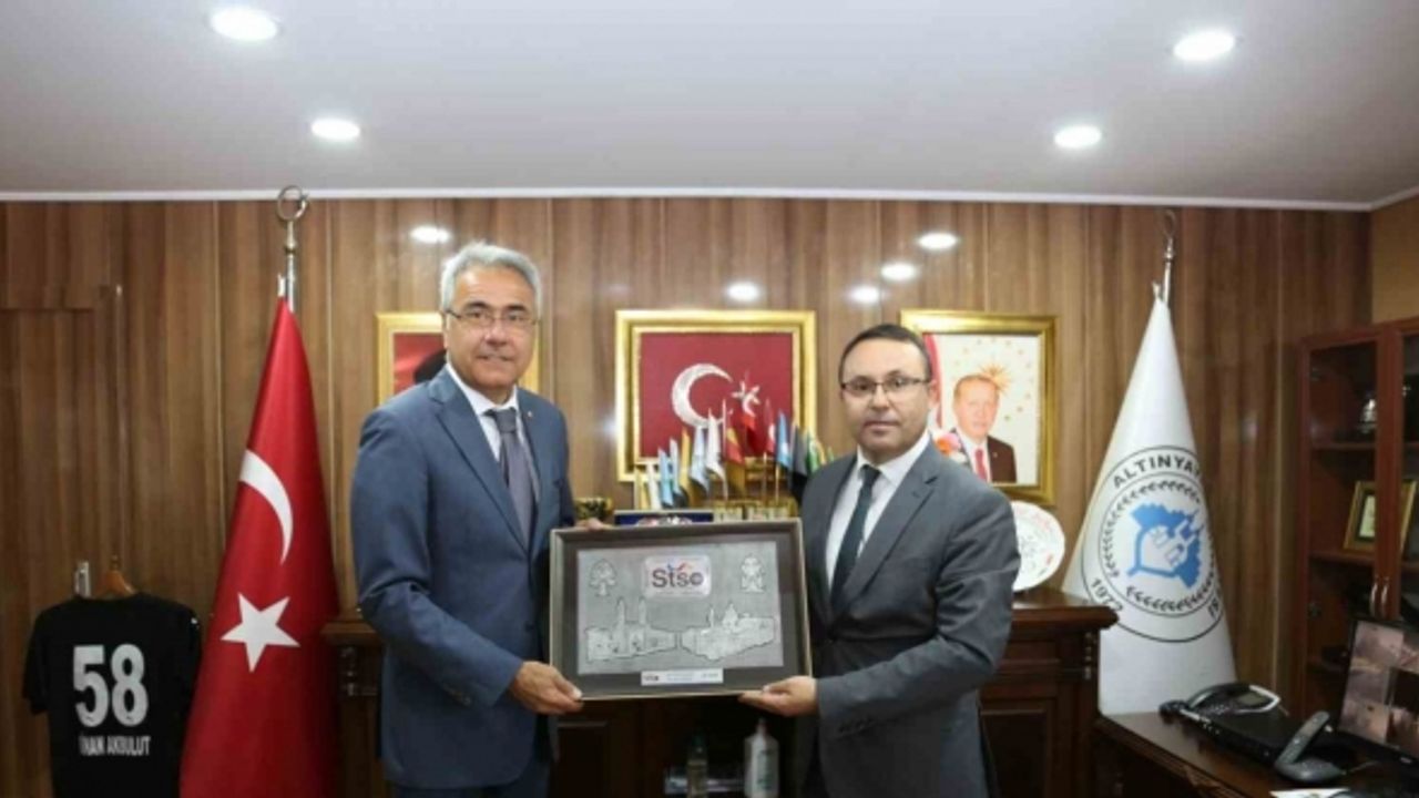 STSO Başkanı Özdemir: “Ekonomik gelişmeyi, Sivas’ın tüm ilçeleriyle sağlamayı hedefliyoruz”