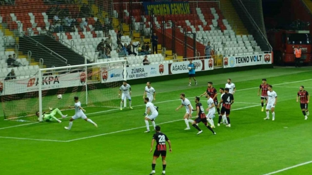 TFF 2. Lig: 24Erzincanspor: 0 - Menemen FK: 2