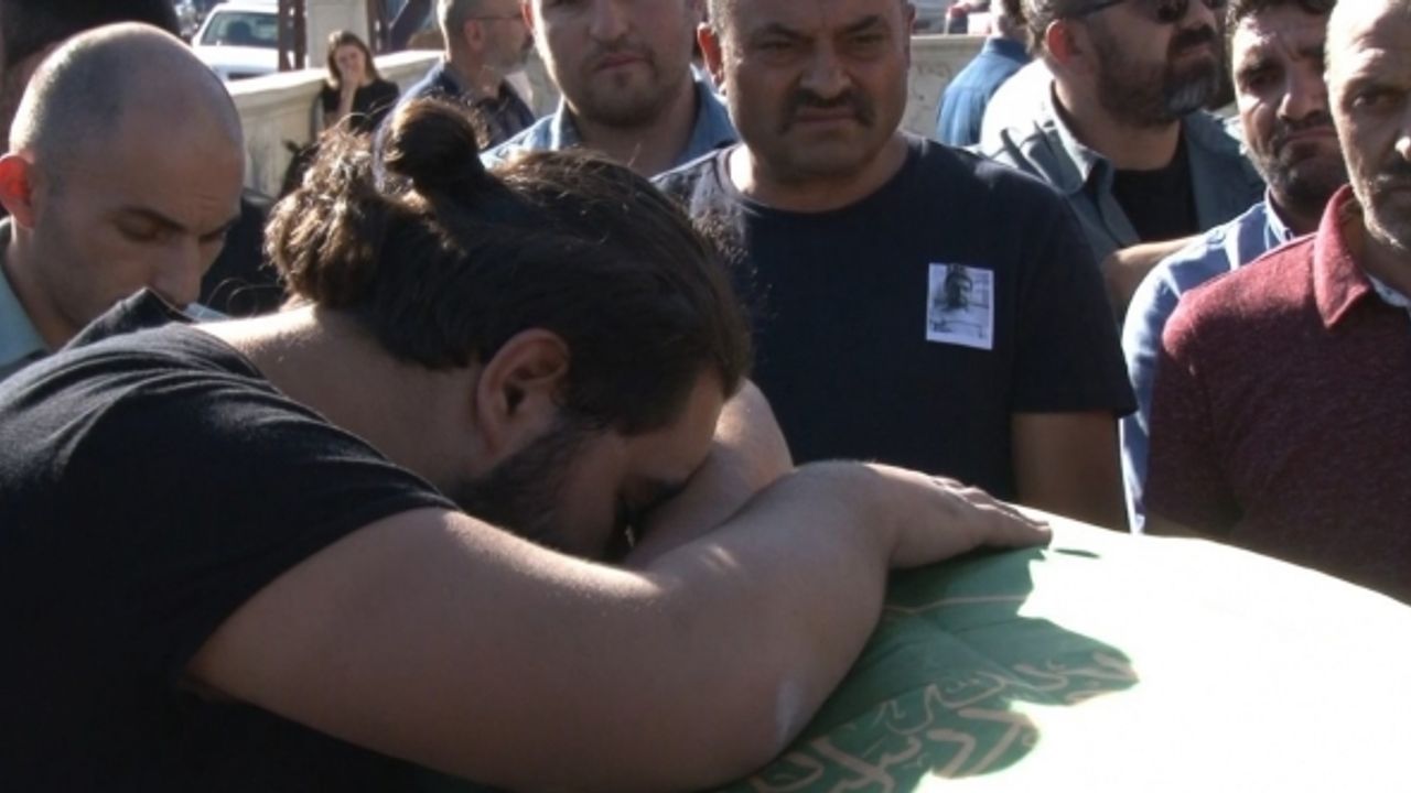 TÜBİTAK SAGE patlamasında hayatını kaybeden Asım Güngör son yolculuğuna uğurlandı