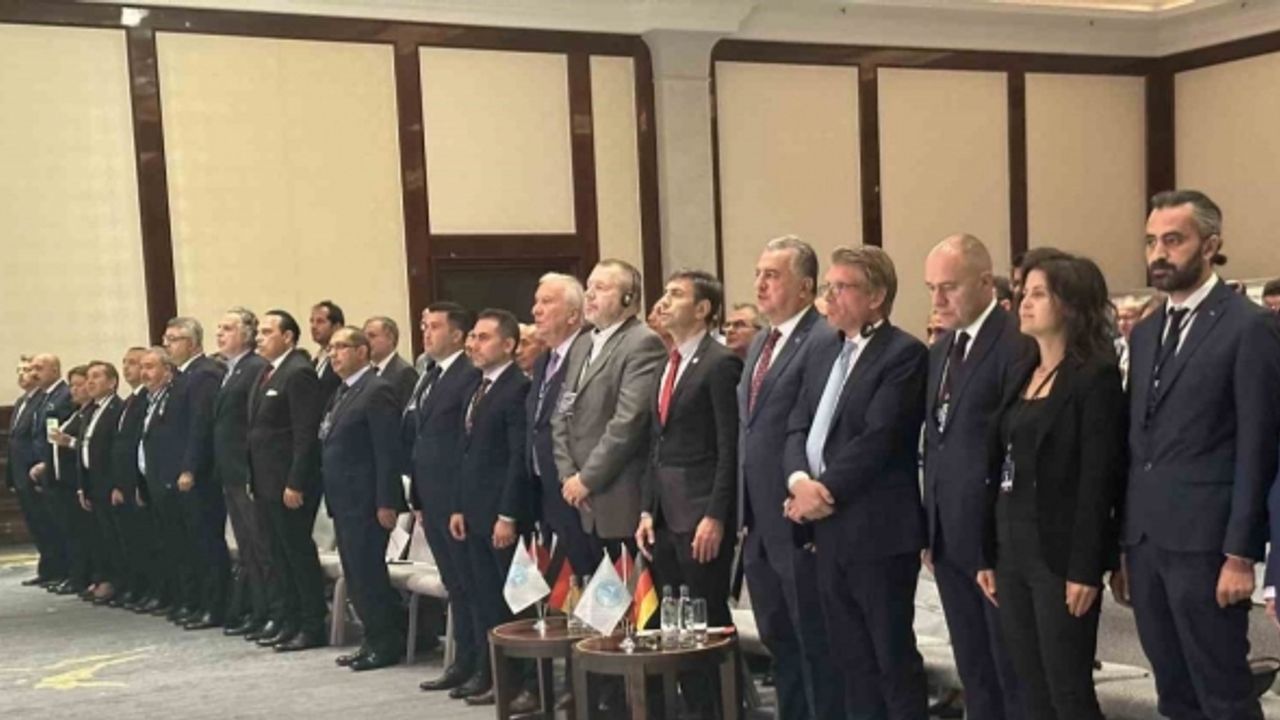 Türk ve Alman iş insanları Almanya’da İstanbul Ekonomi Zirvesi’nde buluştu