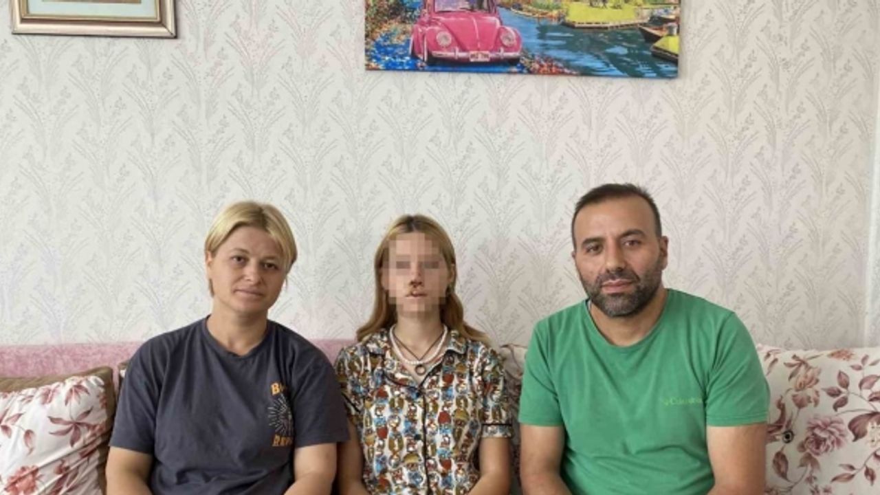 Türkiye’nin konuştuğu olayda yüzüne kaldırım taşı atılan genç kız ilk kez anlattı: “Hayatım karardı, yüzüm değişti”