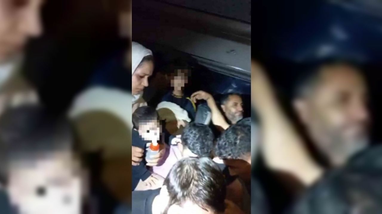 Umuda yolculukta pes dedirten görüntüler: 28 kişi yakalandı