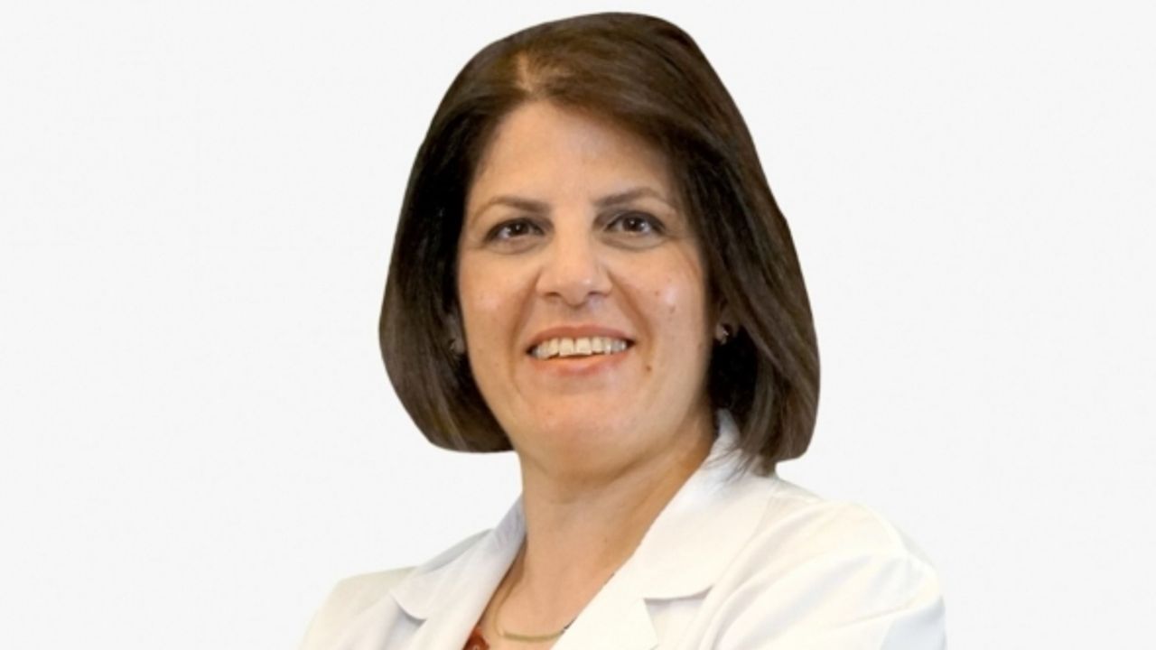 Uzmanlar bulaş riski yüksek olan eris varyantına karşı uyarıyor