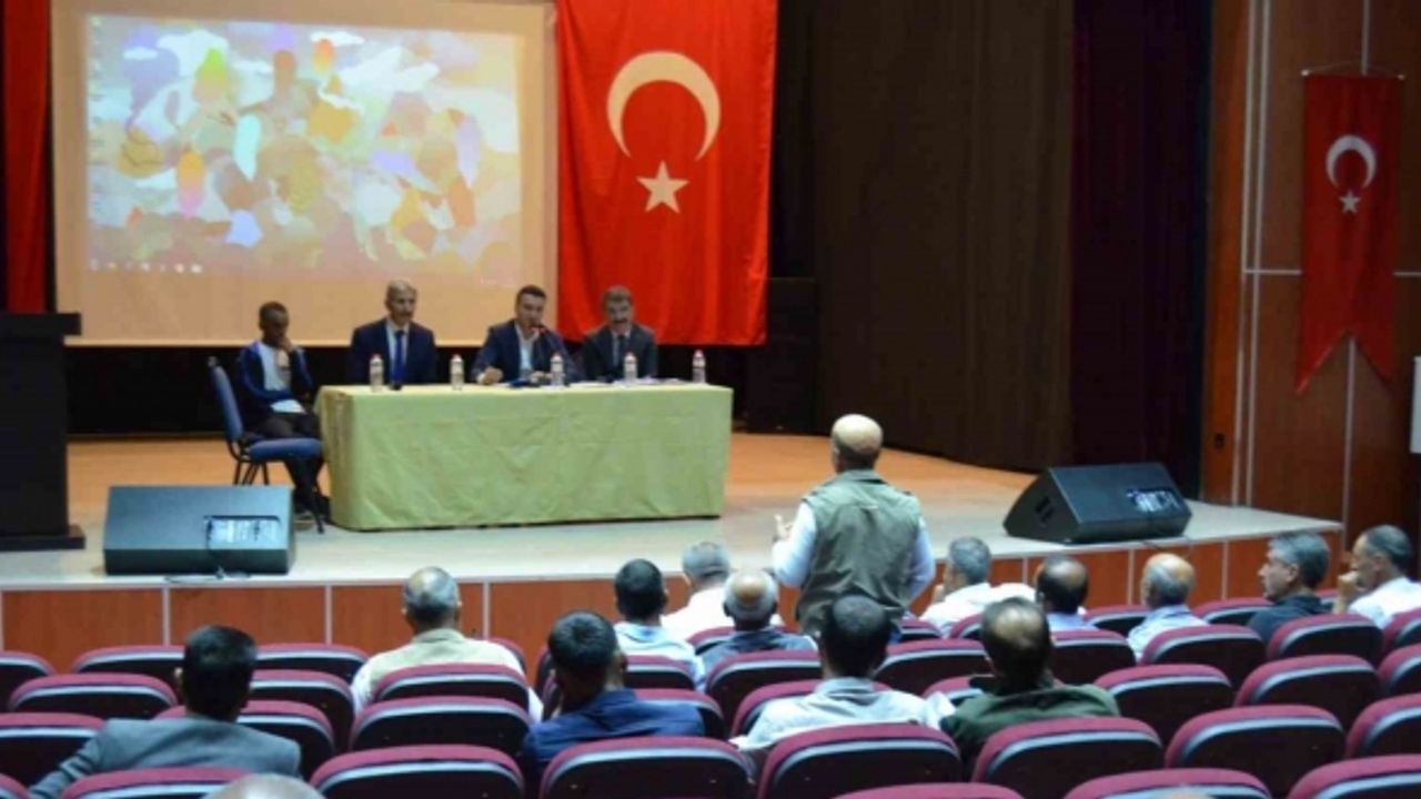 Varto’da Köylere Hizmet Götürme Birliği Eylül ayı toplantısı yapıldı