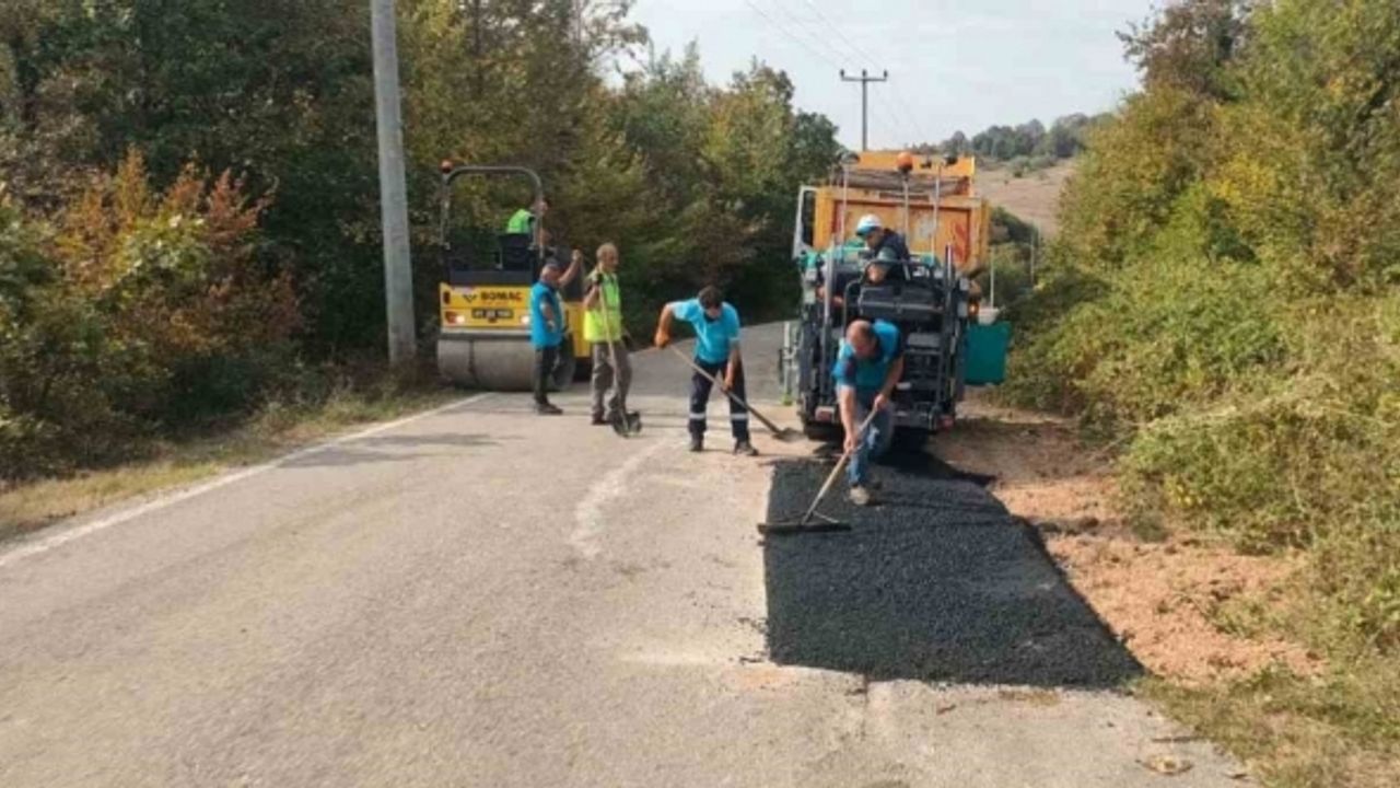 Yenikent Merkez Cami’nin kaldırımları yenileniyor