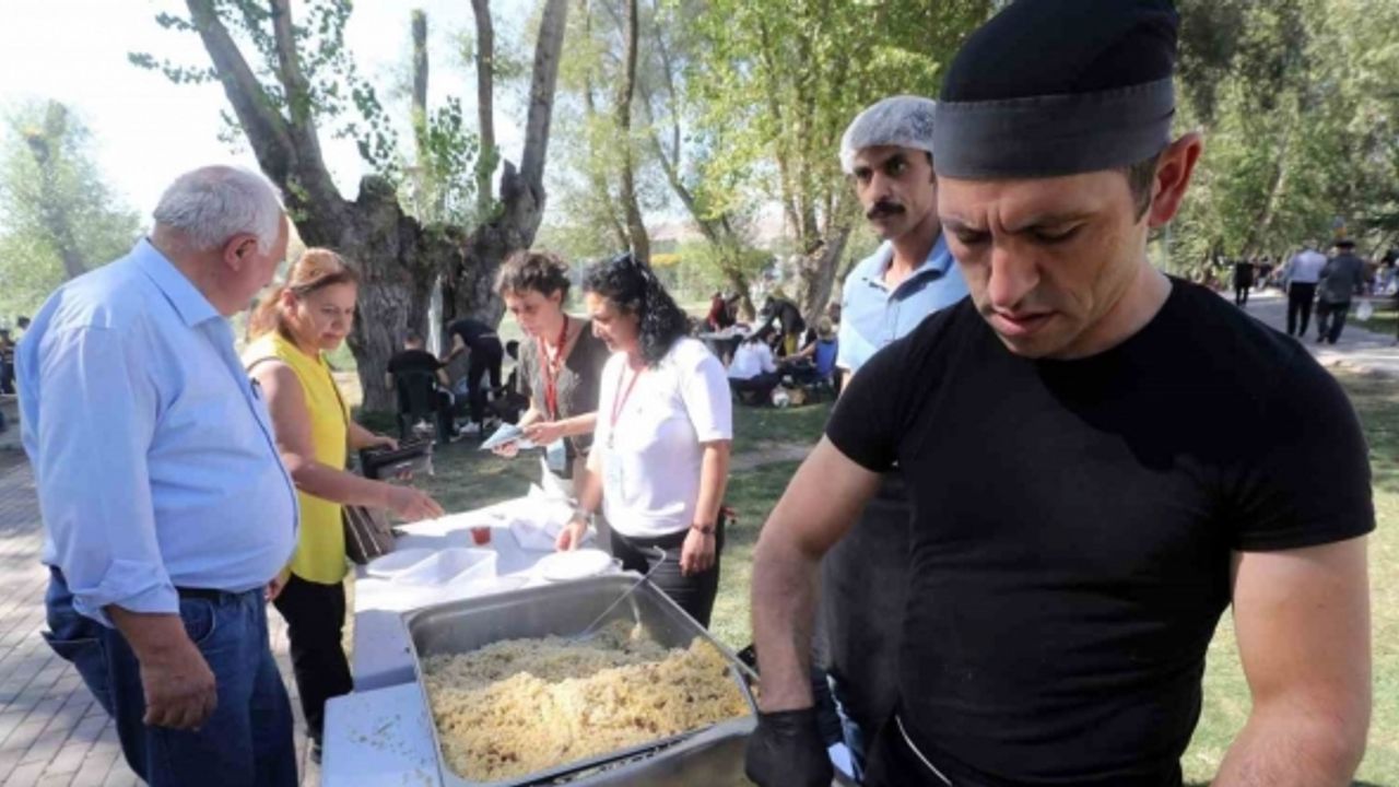 Yenimahalle Belediyesi, Divriği Kültür Şenliği’ne ev sahipliği yaptı