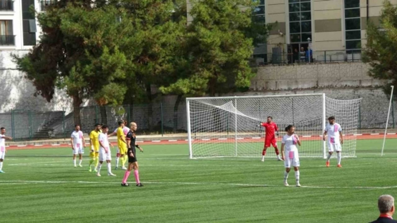Ziraat Türkiye Kupası: Burdur MAKÜ Spor: 2 - Tarsus İdman Yurdu: 1