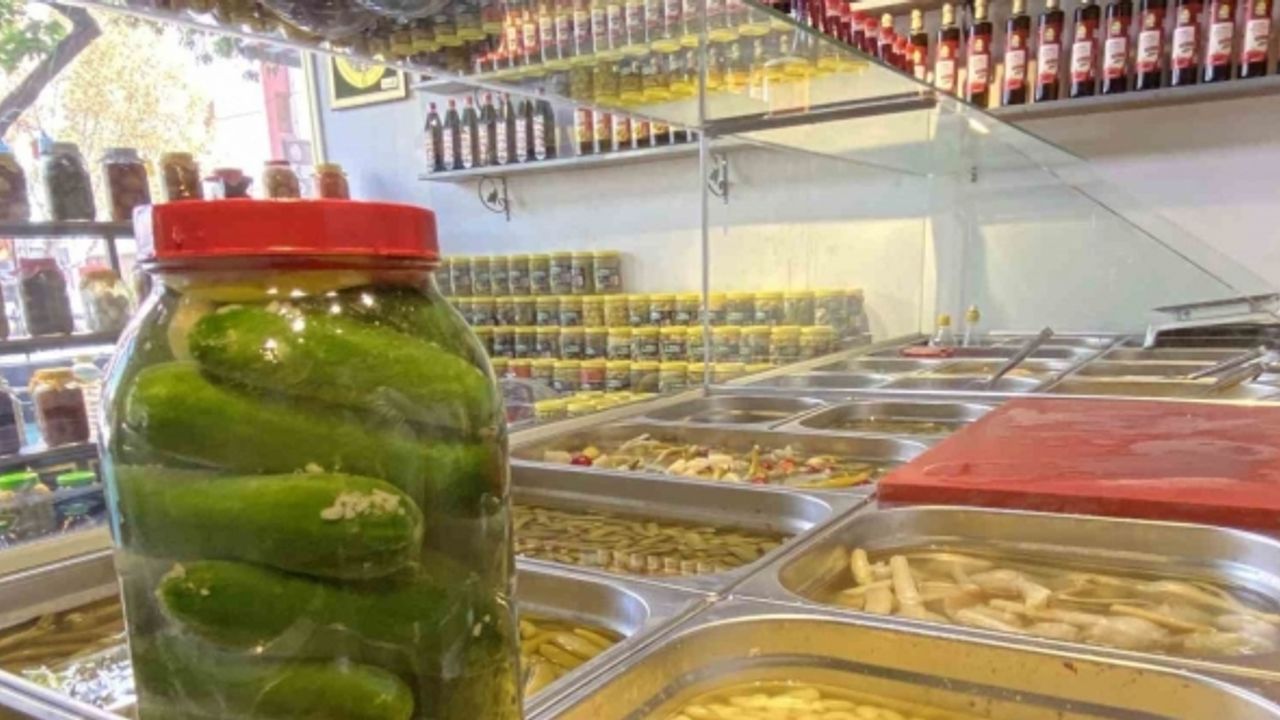 Kış aylarındaki salgına karşı savaşan en doğal antibiyotik "turşu"