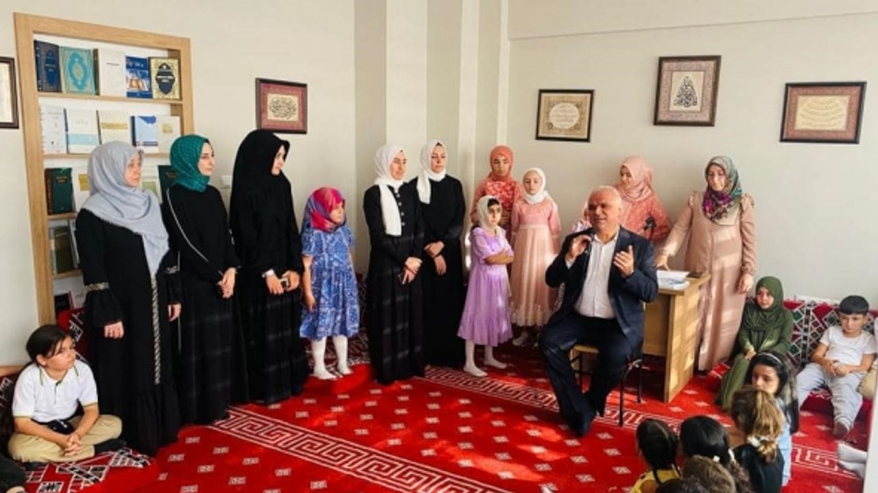 Mevlid-i Nebi Haftası’nda çocuklara peygamber sevgisi anlatıldı