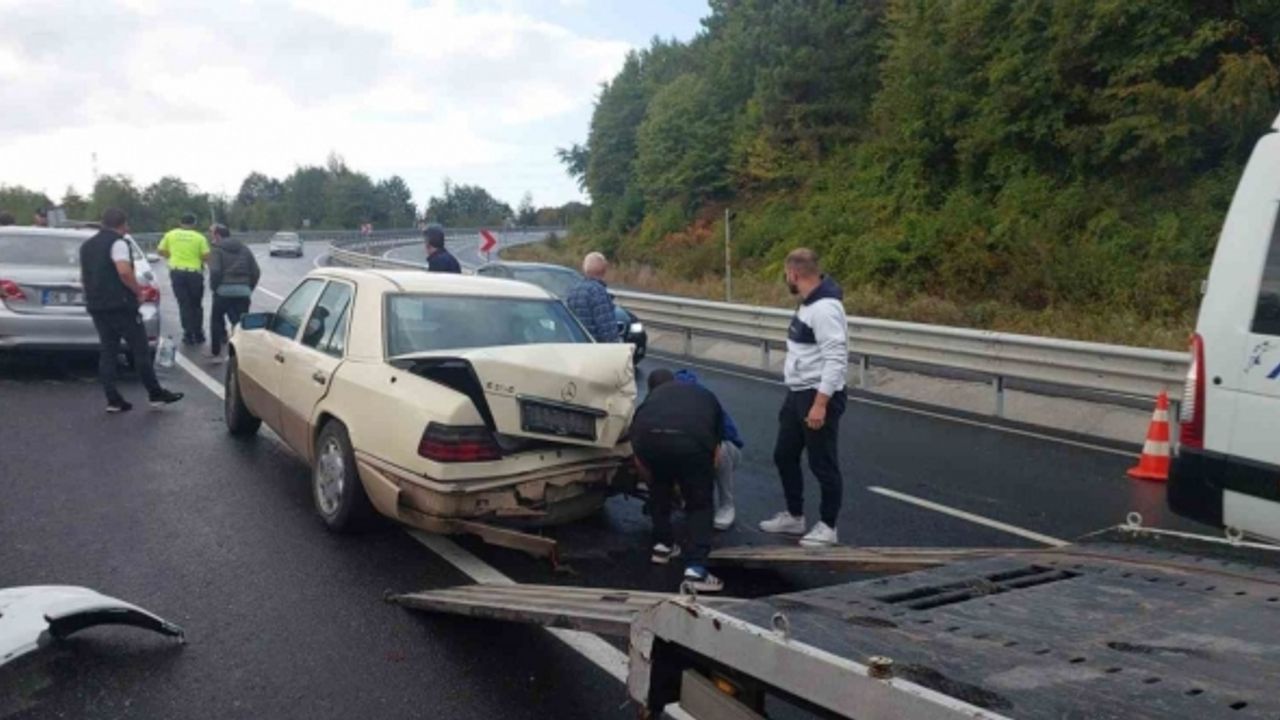 Zonguldak’ta 6 aracın karıştığı zincirleme kaza: 1 yaralı