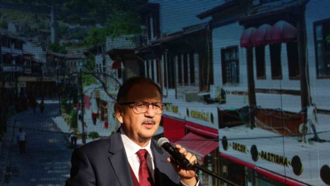 Bakan Özhaseki’den CHP’li belediyelere: “Allah rızası için rantsal dönüşüm yapmasınlar”