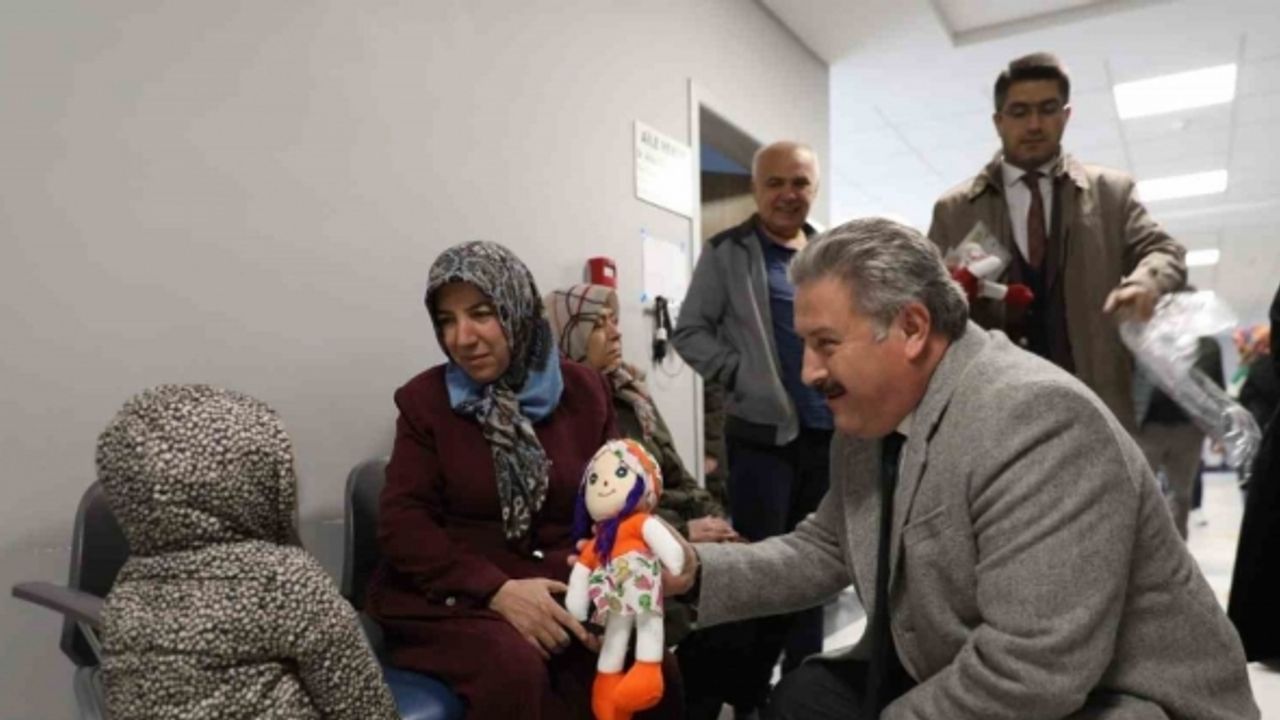 Başkan Palancıoğlu, hizmete açtığı sağlık merkezlerini ziyaret etti