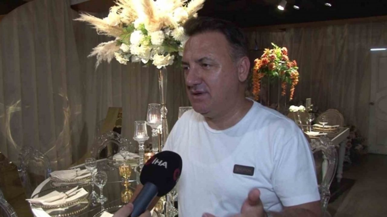 Bu yıl düğünlerinin modası canlı renkler oldu