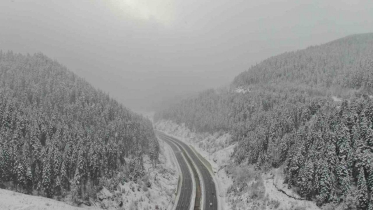 Ilgaz Dağı’nda yoğun kar yağışı: Beyaz örtü ile kaplandı
