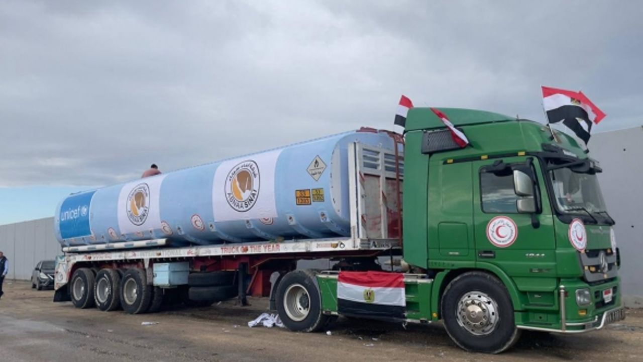 İsrail, Gazze’ye günde 2 tanker yakıt girişine izin verdi