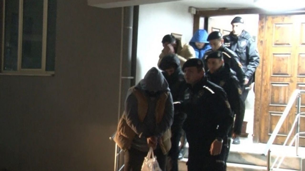 İzmir merkezli ’Sibergöz-7’ operasyonunda 38 tutuklama