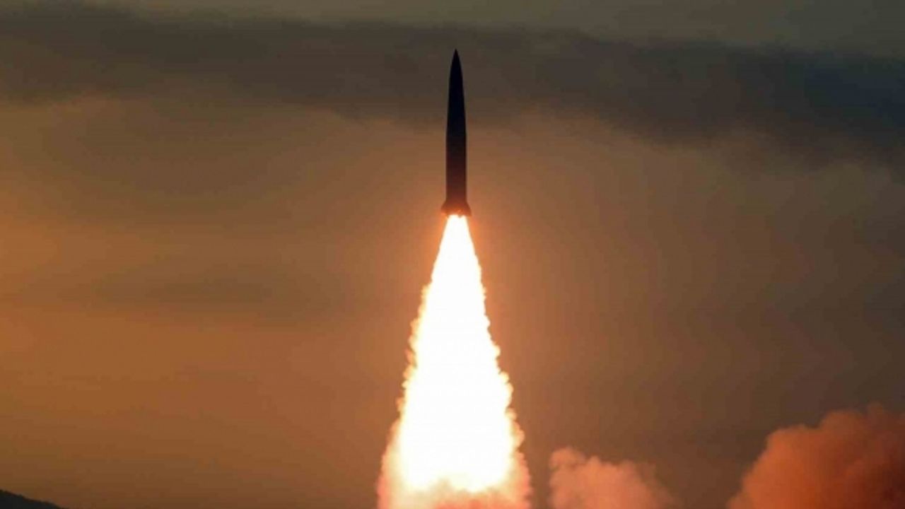 Kuzey Kore, 3’üncü denemede yörüngeye casus uydusu göndermeyi başardı