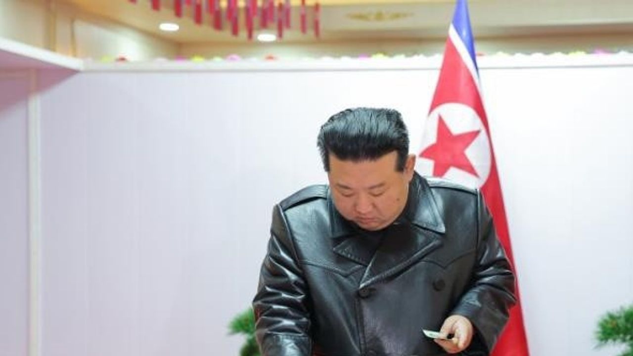 Kuzey Kore lideri Kim yerel seçimlerde oy kullandı