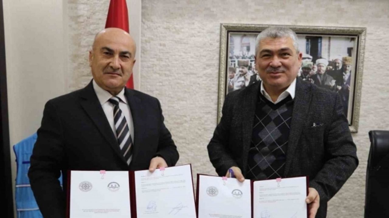 Müftülük ile İlahiyat Fakültesi arasında protokol imzalandı