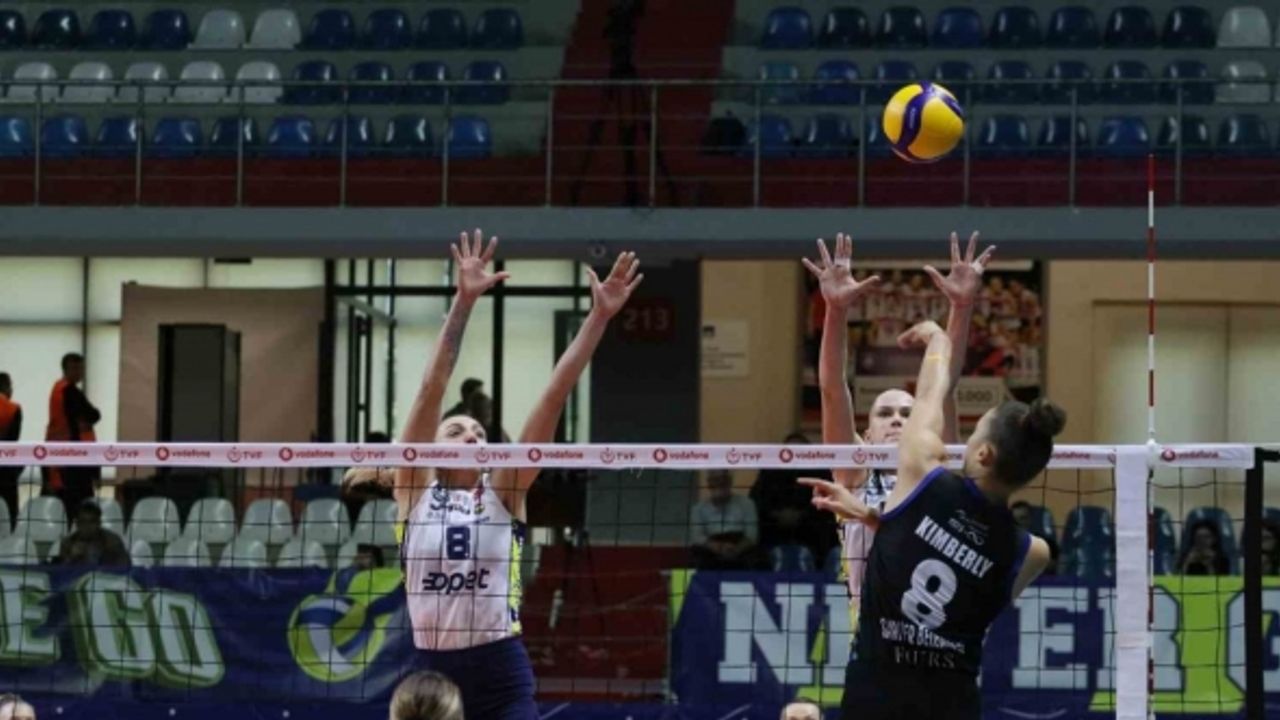 Sultanlar Ligi: Fenerbahçe: 3 - Sarıyer Belediyespor: 0