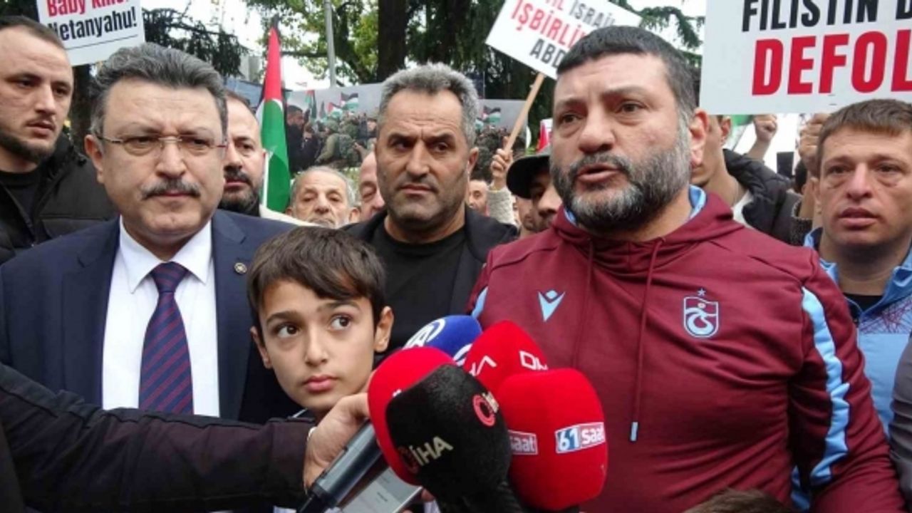 Trabzonsporlu taraftarlardan Filistin’e destek yürüyüşü
