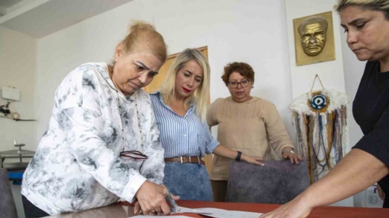 Üretici kadın standından kendi markasını kurdu