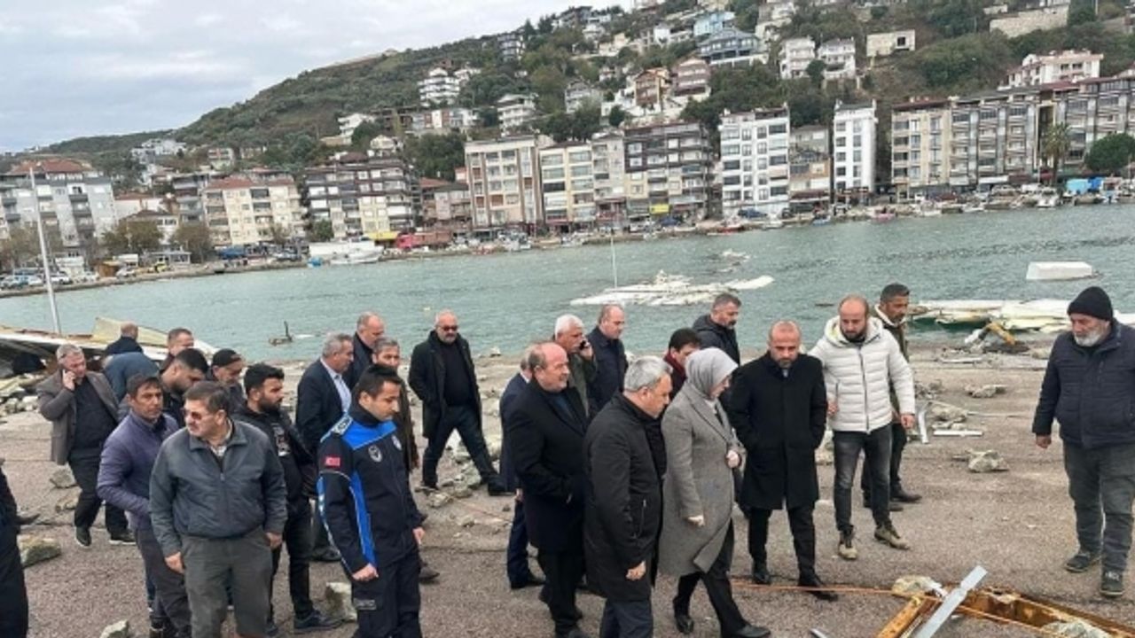 Yalova’da fırtınada zarar gören balıkçı barınağında inceleme