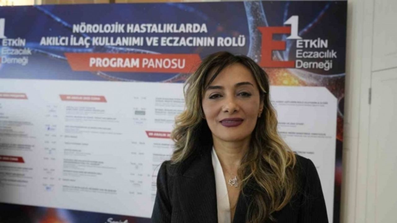 10. Bilimsel Yıl Sonu Toplantısı: "Nörolojik Hastalıklarda Akılcı İlaç Kullanımı ve Eczacının Rolü"