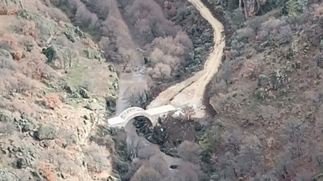 2 bin yıllık Taş Köprü de restorasyon  çalışmaları tamamlandı