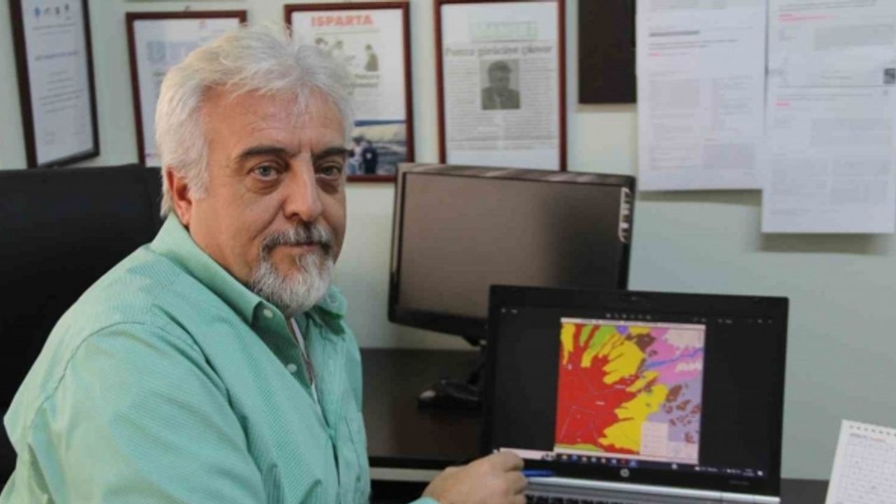 AFAD’ın 7.2 deprem senaryosu hazırladığı bölgede peş peşe korkutan depremler