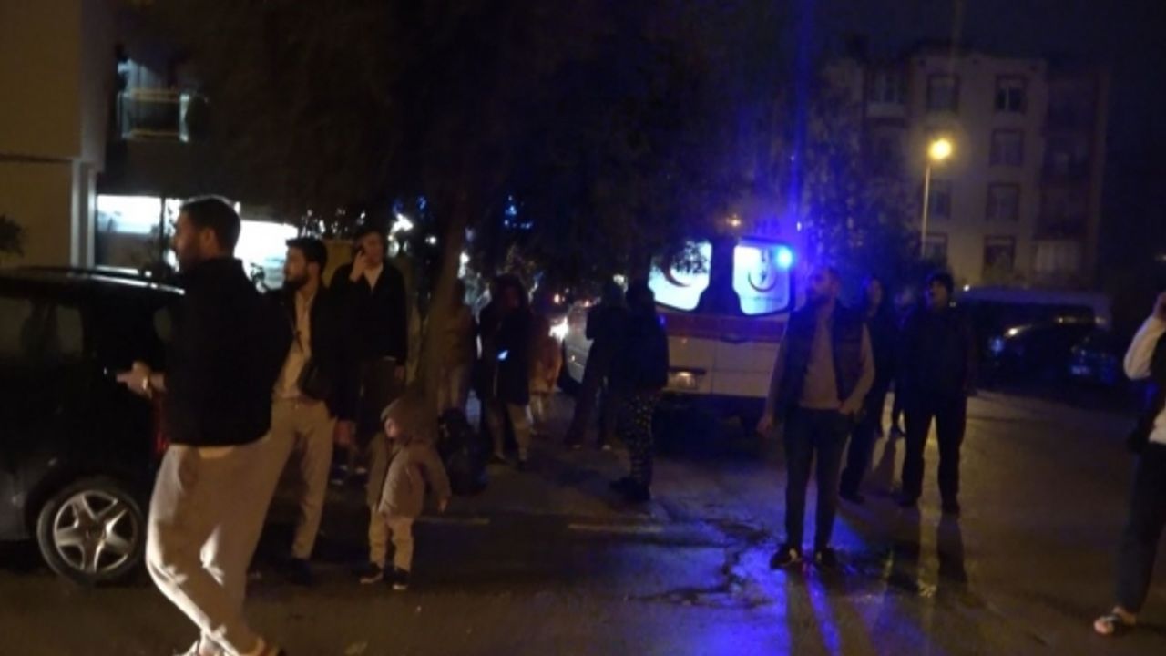 Alev alev yanan daire, itfaiye erinin hızlı müdahalesiyle söndürüldü