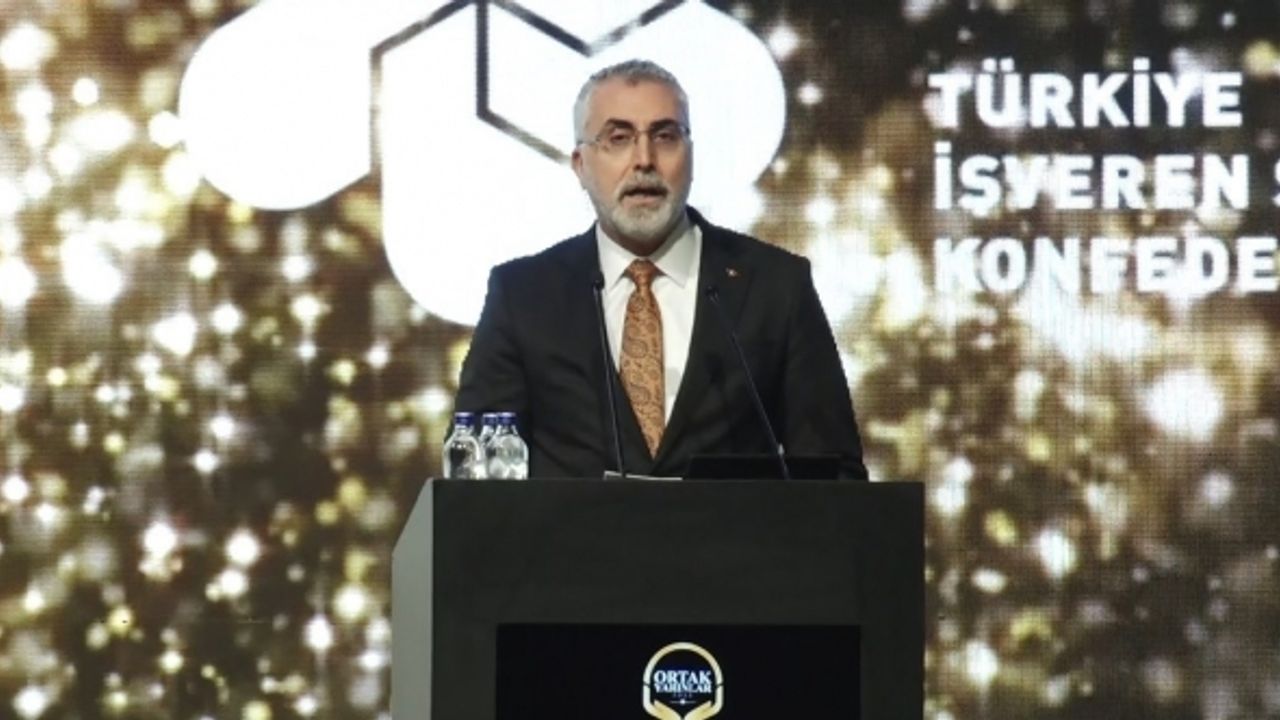 Bakan Işıkhan: “(Asgari ücret) Süreci işçi ve işveren temsilcilerimizle mutabakat arayışıyla yürüteceğiz"