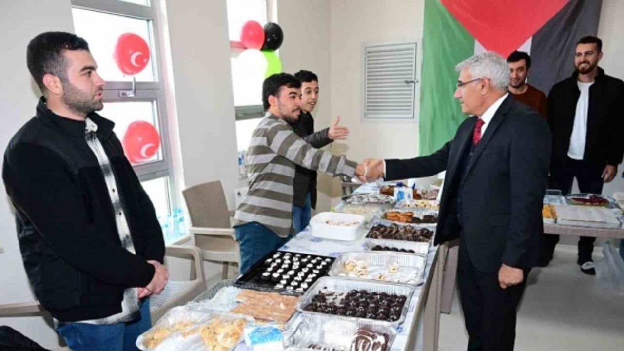 Başkan Güder, Engelsiz Yaşam Merkezi’ndeki etkinliğe katıldı