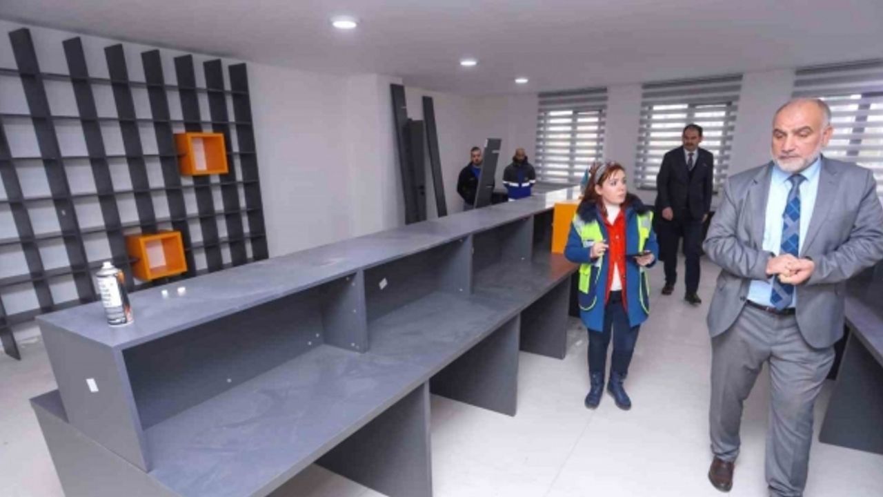 Başkan Sandıkçı: “Kütüphanemizde 7’den 70’e tüm kitapseverleri ağırlayacağız”