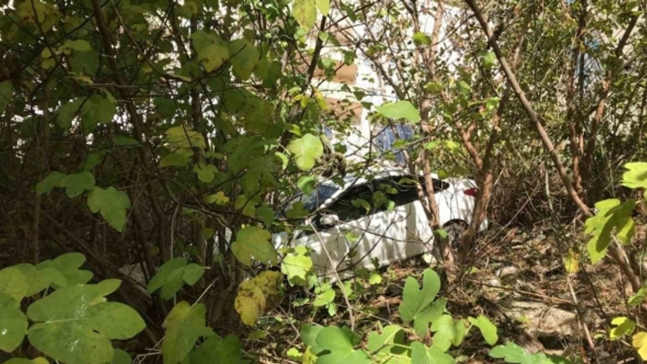 Bilecik’te sürücünün bir anlık dikkatsizliği az daha canından oluyordu