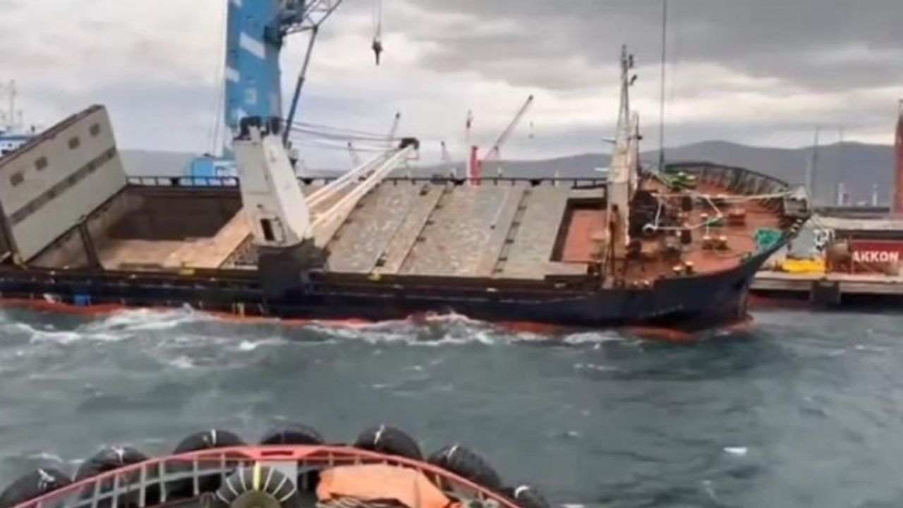 Bursa’da yan yatan gemi ‘Kurtarma Uzmanları’ tarafından düzeltildi