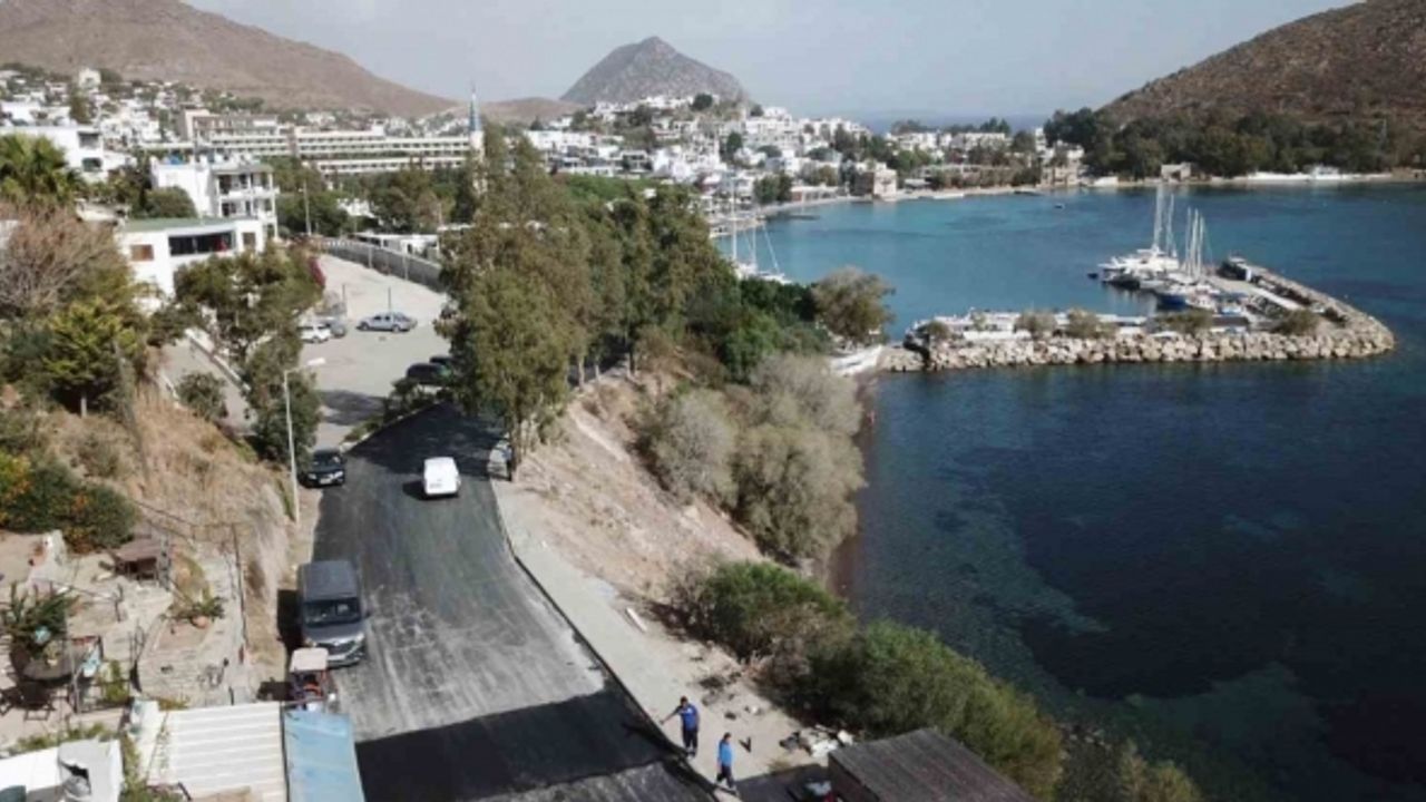 Büyükşehir 9 yılda yollara 998 milyon yatırım yaptı