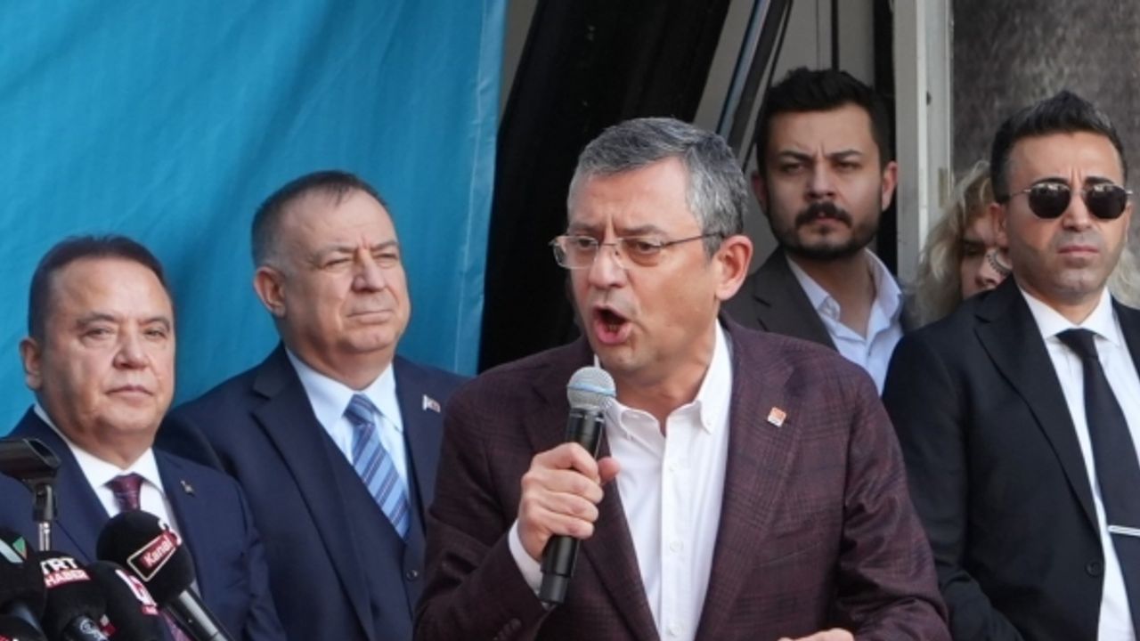 CHP Genel Başkanı Özel: "Türkiye’yi AB’nin tam üyesi haline getireceğiz"