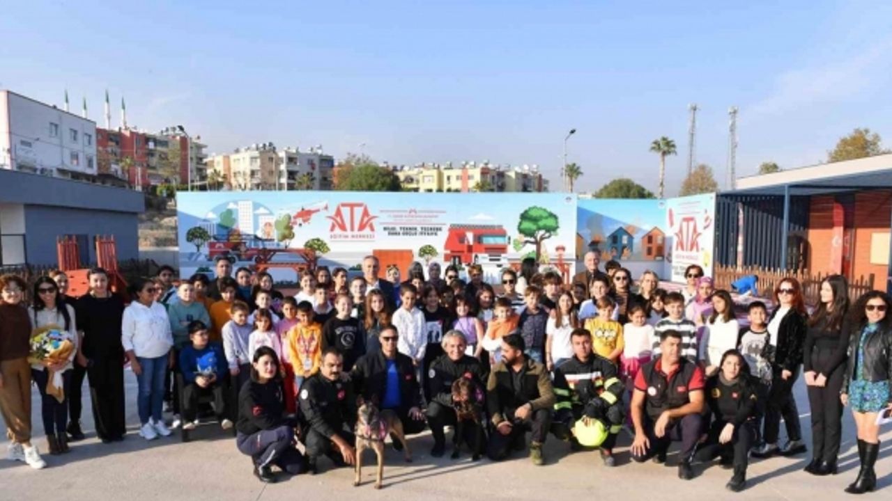 Çocuk Meclisi üyeleri ilk kez bir araya geldi