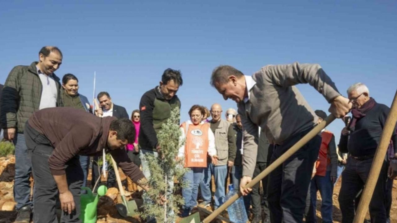 Cumhuriyet’in 100. yılı anısına 2023 fidan toprakla buluştu