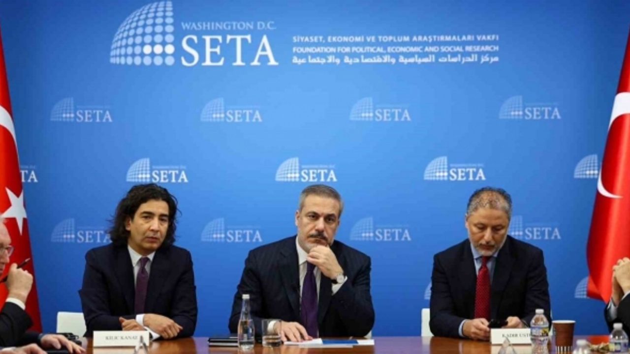 Dışişleri Bakanı Fidan, ABD’de SETA Vakfı’nı ziyaret etti