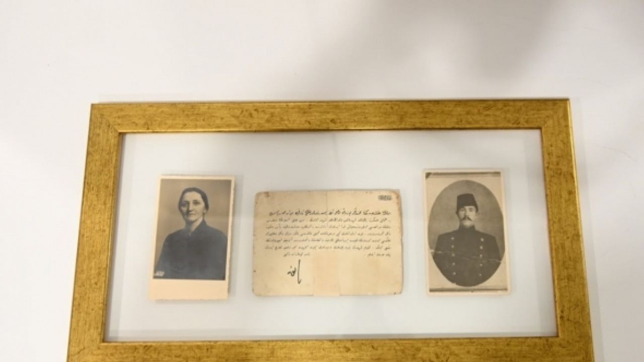 Enver Paşa’nın ıslak imzalı belgesi Tarihi Alan Başkanlığı’na bağışlandı
