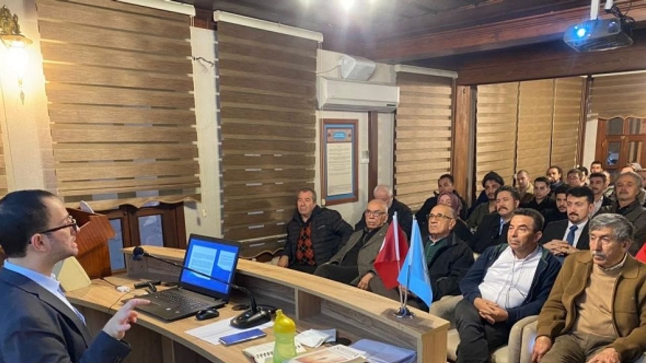 Eskişehir Türk Ocağı’nda ‘Özel Gereksinimli Bireylere Hukuki, Dini ve Sosyolojik Yaklaşım’ konulu konferans