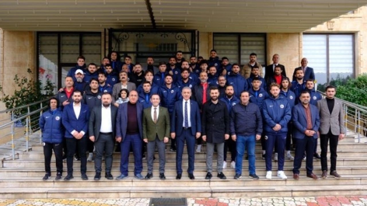Mardin Valisi Tuncay Akkoyun, Mardin 1969 Spor Kulübü yönetimi ile bir araya geldi