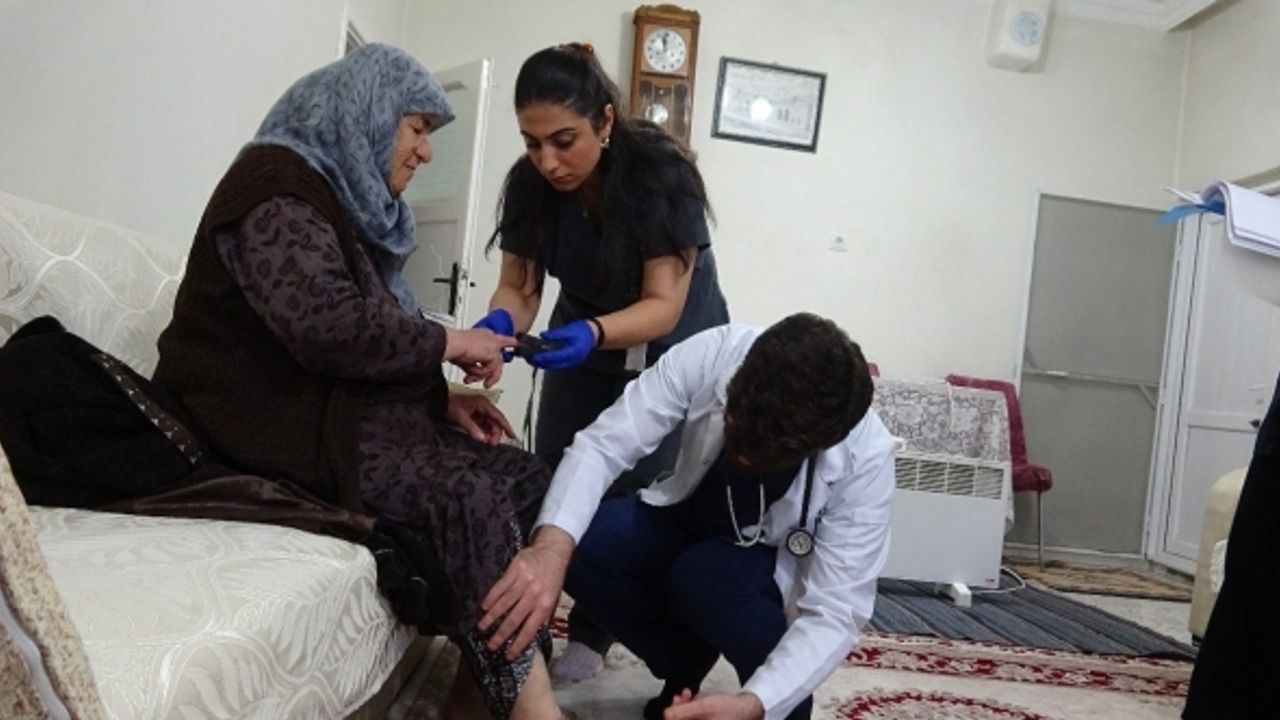 Mardin’de 80 yaş ve üzeri yaşlılara yerinde hizmet