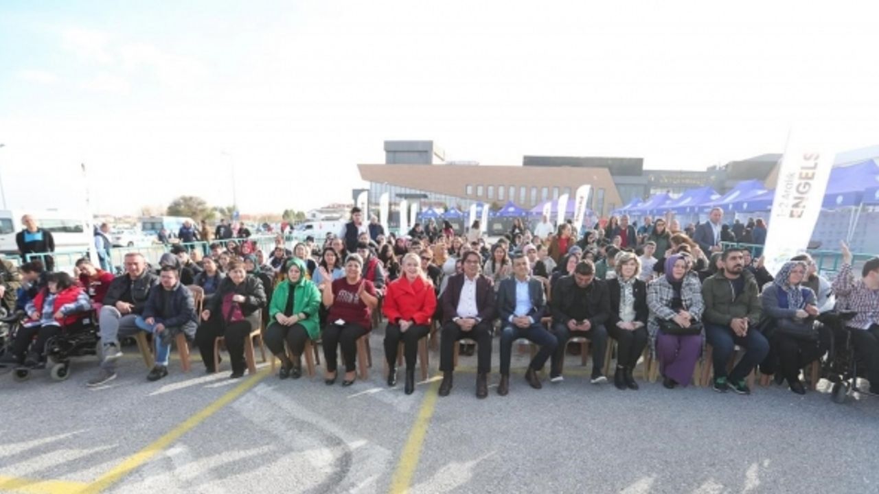 Merkezefendi Engelsiz Fest büyük bir enerjiyle başladı