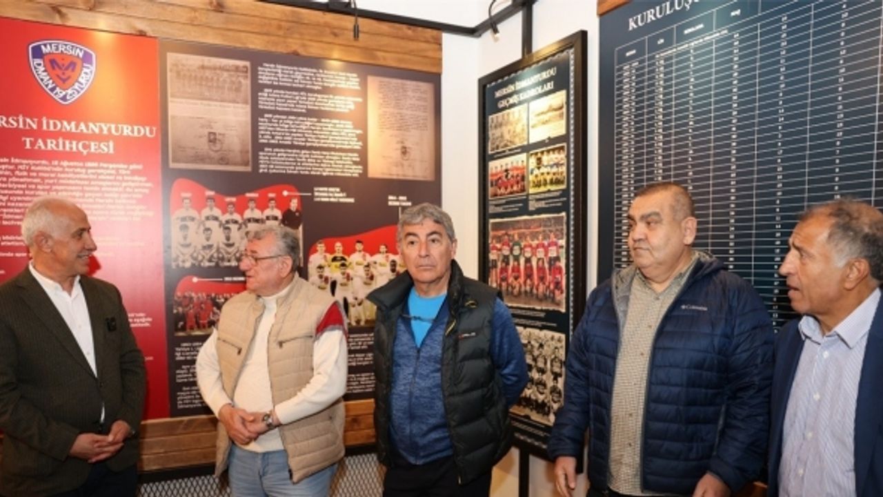 Mersin İdman Yurdu’nun efsaneleri İz Bırakanlar Müzesini gezdi