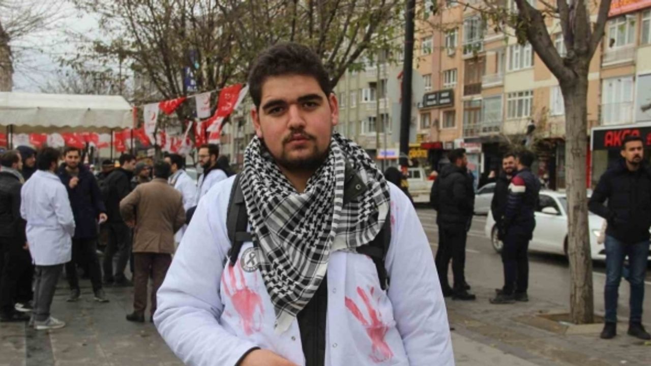 Sessiz yürüyüş ile Filistin’in sesi oldular