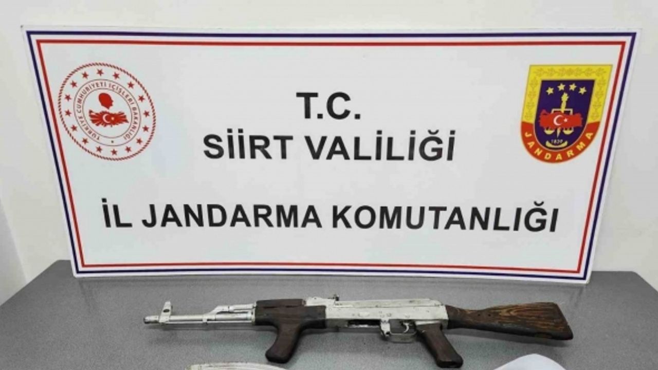 Siirt’te bir iş yerinde silah ve uyuşturucu ele geçirildi: 2 gözaltı